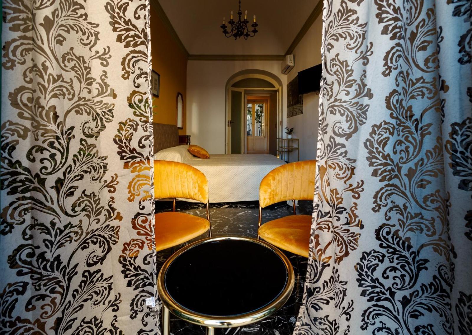 Baroque Acomodação com café da manhã Acireale Exterior foto