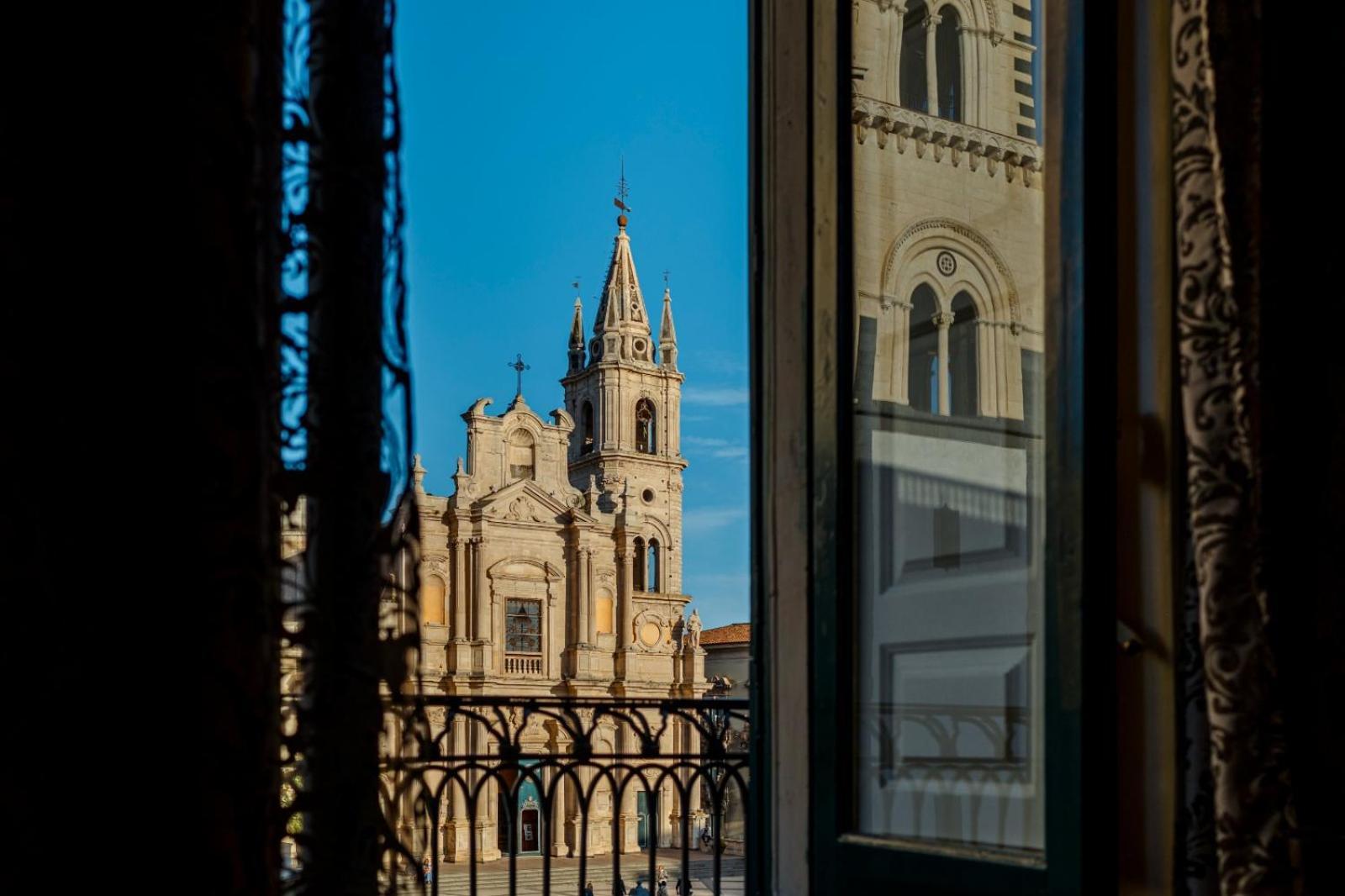 Baroque Acomodação com café da manhã Acireale Exterior foto